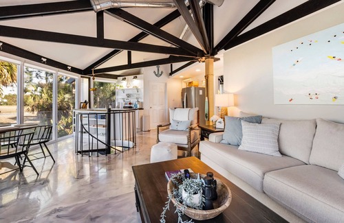 Saint Helena Island Cabaña | Marsh View Treehouse Retreat on Fripp Island