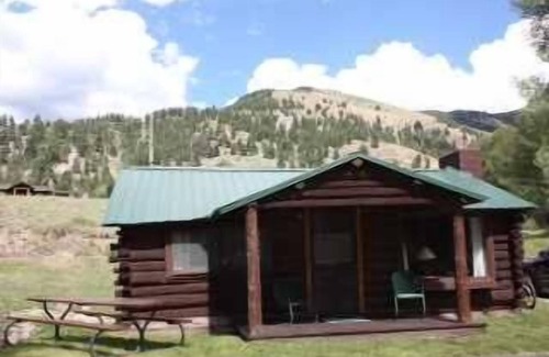 Lake City Cabina | La cabaña del Marshall en Vickers - Gran ubicación a lo largo del lago Tenedor del Gunnison