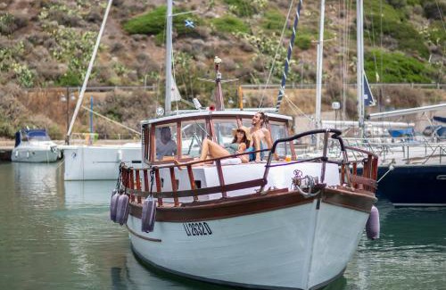 Castelsardo Alquiler De Eote | Marta Boat B&B