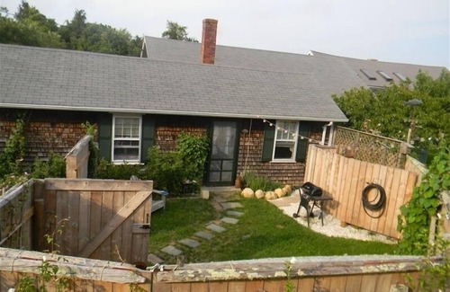 Edgartown Cabaña | Martha's Vineyard 1BR, Pets Ok, a 10 minutos a pie de la playa o de las tiendas Edgartowns.