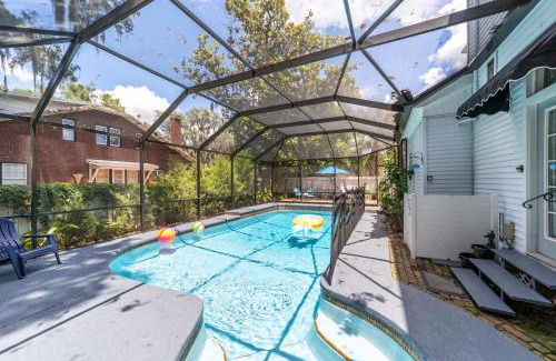 Historic District Apartamento | Martin B- historic district apt with pool