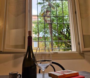 Old Town Apartamento | Martin's Home - Spacious 60 sqm apartment in Modena historic center ideal for families and business stays