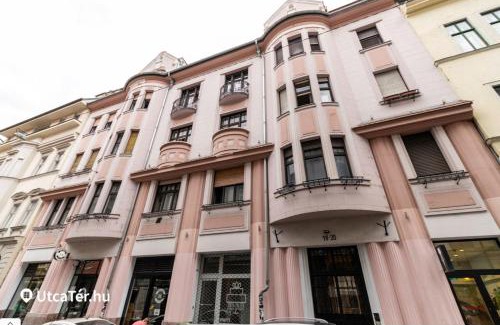 Terezvaros Apartamento | Marton's Dessewffy Apartments