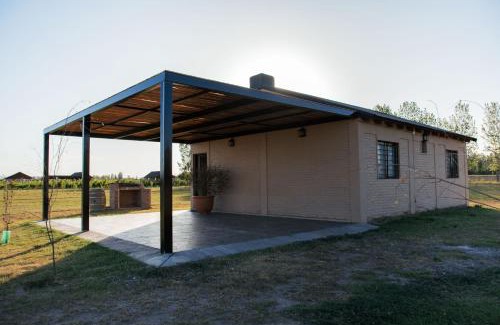 San Rafael Casa | Martyniuk lodges entre viñedos