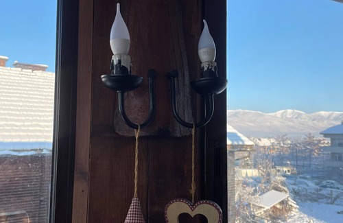 Old Town Chalet De Esquí | Marvelous 8-bedroom catered ski chalet in Bansko with Total Chalets