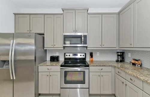 West Kissimmee Apartamento | Marvelous Home Near Disney With Private Pool And Waterpark & Resort Access At Encore Resorts Reunion - 250Cl