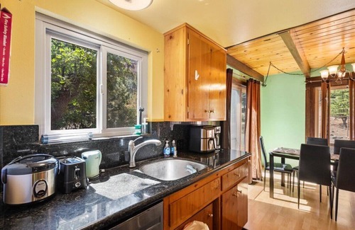 Wrightwood Casa | Marvelous Quite 2BR Cabin in Wrightwood
