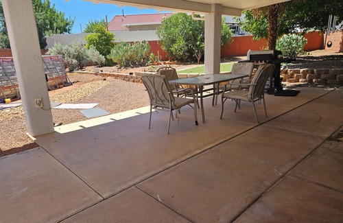 Santa Clara Apartamento | Marvelous studio with AC in Santa Clara, close to PGA, Tuachan, and Snow Canyon!