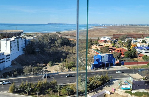 Costa Condominio | Marvelous Views of Coastline Islands & City... Best Location