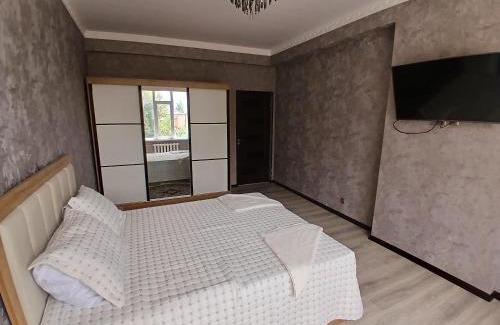 Dushanbe Apartamento | Marwa Guest House Modern 2-Room Apartment 78 m2