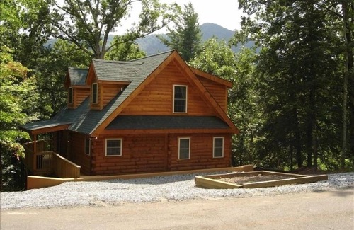 Lake Lure Cabina | ¡Pasa el mejor momento de tu vida en Lake Lure!