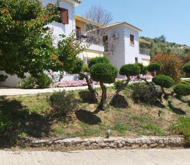 Pylos-Nestoras Casa | Mary's Panorama Houses