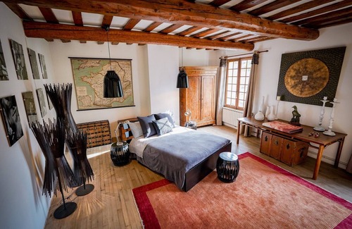Sommieres Otro | Antigua casa de campo de carácter en pueblo medieval con piscina en gran jardín