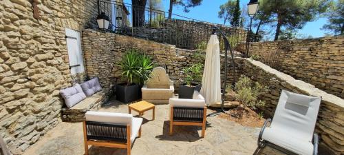 Saumane-de-Vaucluse Cama Y Desayuno | Mas de charme au calme en pleine garrigue