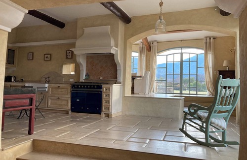 Malaucene Otro | Mas de charme in Provence with swimming pool & tennis - sleeps 10