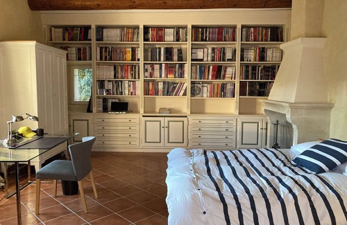 Malaucene Otro | Mas de charme in Provence with swimming pool & tennis - sleeps 10