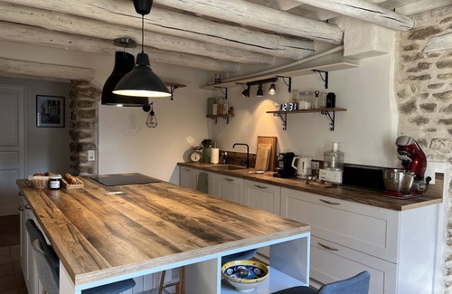 Grillon Otro | Mas de Garance, renovated with swimming pool (sleeps 14)