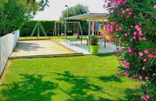 Meynes Villa | Mas de la BOURGADE
