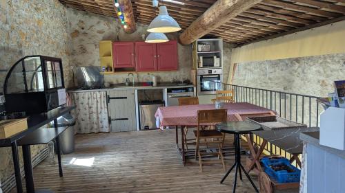 Mollans-sur-Ouveze Casa | Mas des Coccinelles