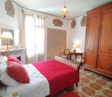 Sainte-Marie-la-Mer Casa | Mas des Marbres Sauvages dans un parc immense à 10mn de la plage
