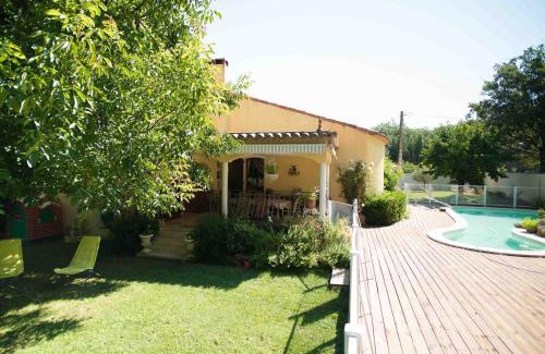 Nans-les-Pins Cama Y Desayuno | mas des sentes