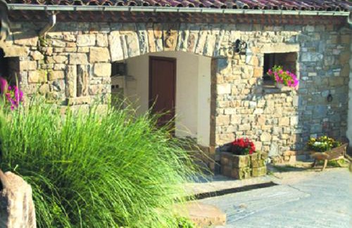 Campdevanol Casa | Mas La Riera