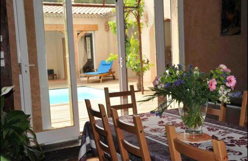 Evenos Casa | Mas Provençal 8 pers climatisé, 3 chambres avec salles de bains, piscine privée