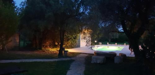 Beaucaire Casa | Mas Tareau l Authentique