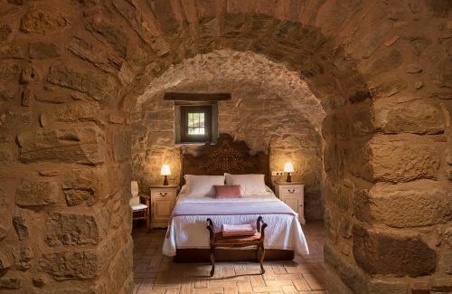 Riudellots de la Creu Casa | Mas Tulsà Casa Rural Girona
