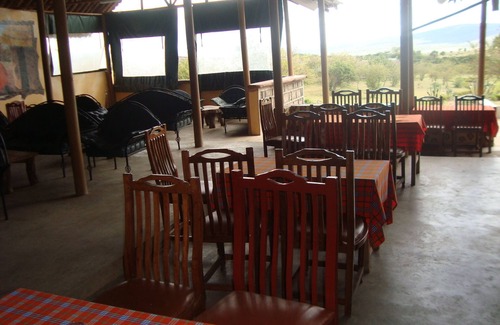 Ololaimutiek Alquiler De RV | Masai Mara Manyatta Camp