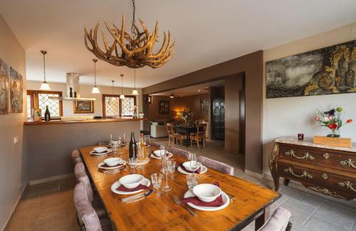 La Seu d'Urgell Apartamento | Masia Boutique con Infinity Pool
