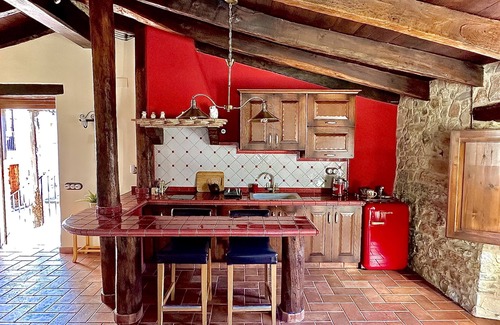 Bigues I Riells Cama Y Desayuno | Masia Can Viver - Olive oil tourism B&B