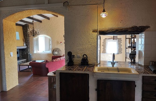 Palau-Saverdera Villa | Casa de pueblo con piscina en Costa Brava Cap de Creus.