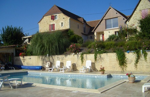 Thenon Casa | Maskali, Gite le Périgourdin, Piscina Climatizada Vista Abierta