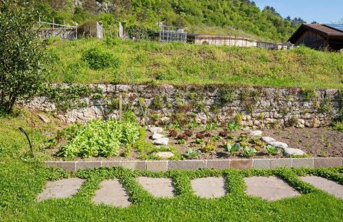 Civezzano Apartamento | Maso Cantanghel wine retreat