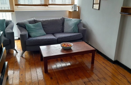 Hillrise Apartamento | masonette type flat in purpose built block