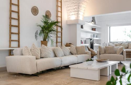 Ostuni Villa | Masseriola Di Puglia By Raro Villas