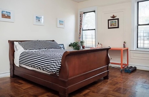 Prospect-Lefferts Gardens Historic District Apartamento | Massive and Neat Two Bedroom Flat on Park