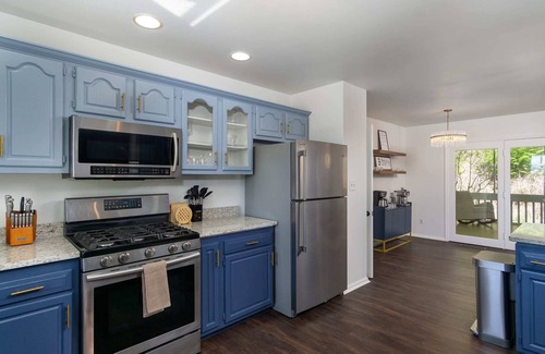 Weaverville Casa | Massive Asheville Compound~A Memorable Experience