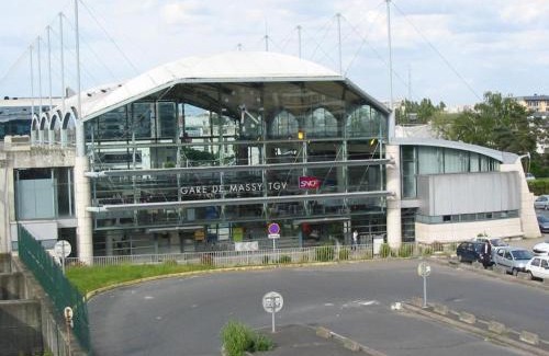 Quartier Atlantis Cama Y Desayuno | Massy TGV Appart Suite CITEA Affaires-Tourisme