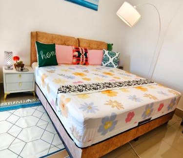 Salak South Casa | Master Room at Razak City Residence