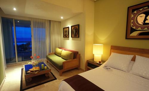 Playa Diamante Complejo | Master Room Mayan palace at Vidanta