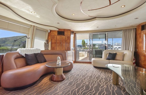 Bay Area Alquiler De Eote | Master Stateroom Onboard A Luxury Yacht!