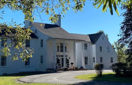 Mount Airy Casa | Master suite at The Vintage Oak Estate and venue