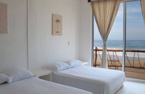 Ixtapa - Zihuatanejo Hotel | Master Suite Vista al Mar