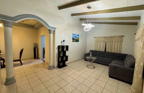 Sector 1 Nor-Oeste Apartamento | Master Suite Oro #4