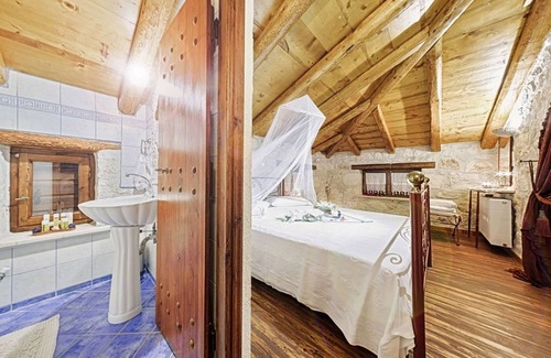Skinaria Casa | Master Suite (Main building 1STF)