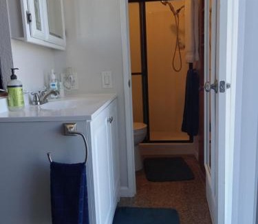 Mission Beach Casa | Master SUITE STEPS TO BAY & BEACH