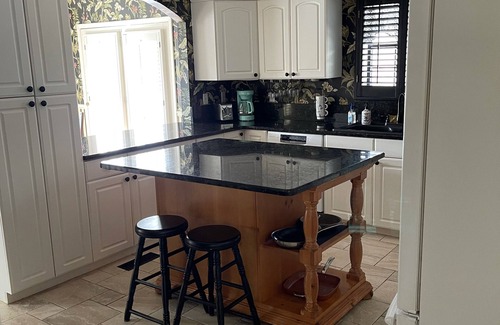 Bluffton Casa | Master suite con terraza privada en una hermosa casa entre Savannah y HHI