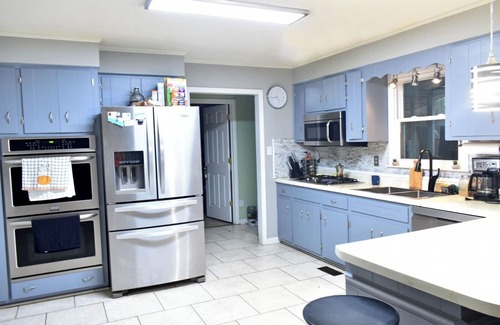 Martinez Casa | Masters Rental - Location Location!